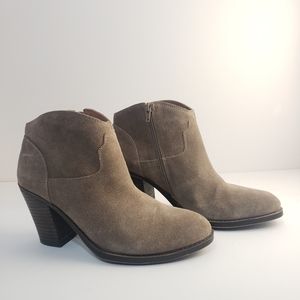 Lucky Brand tan suede ankle boots